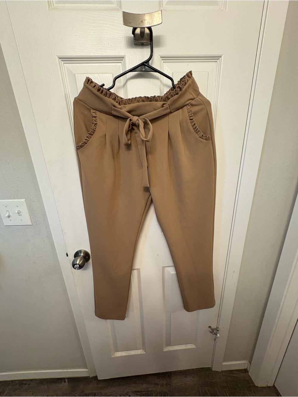 Casual Drawstring Ruffle Waist Pants - Camel